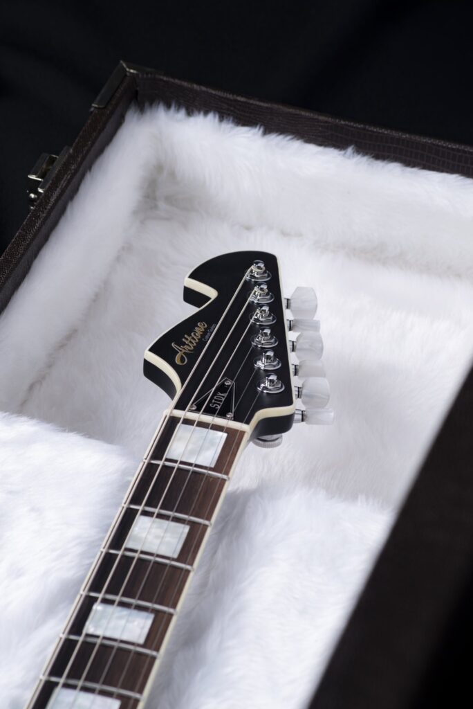 Headstock da Arttone STDK Solidus Custom com tarraxas Gotoh